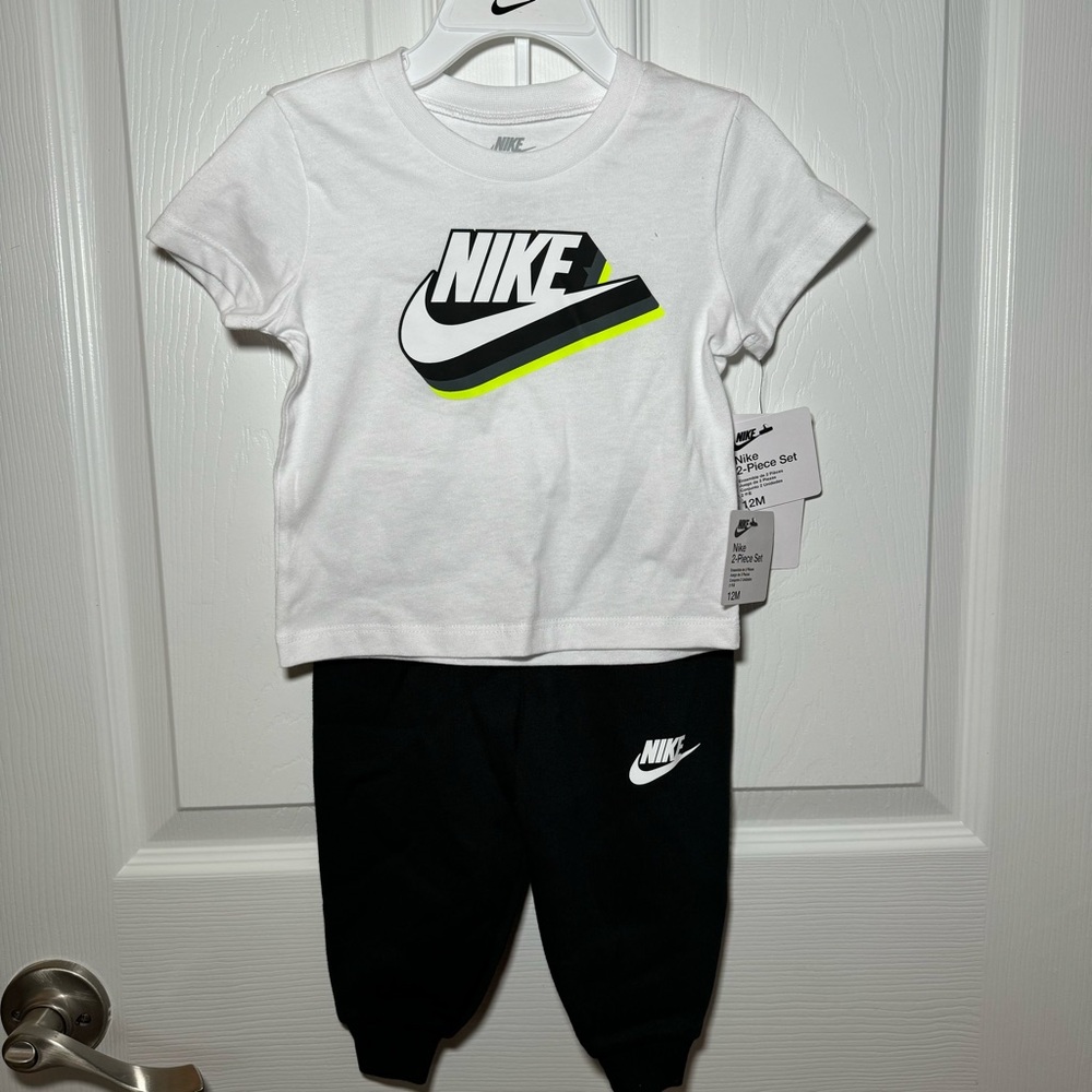 NWT Nike 12 Month Matching pants set.